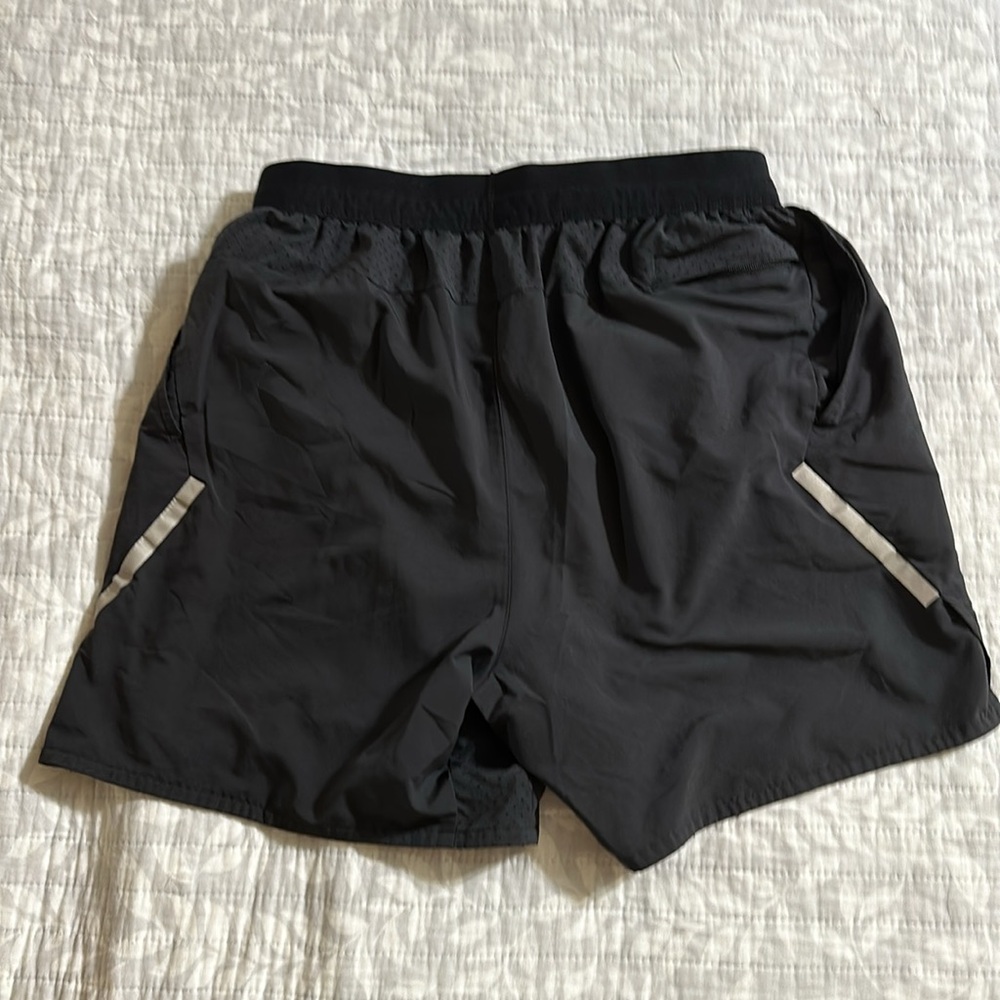 Nike Dri-Fit Running Shorts Mens size Small - Picture 3 of 3
